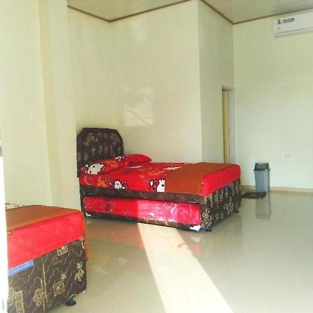 Oyo 2246 Anjung Bang Oking Hotel & Resort Pasarpulaupisang Eksteriør billede