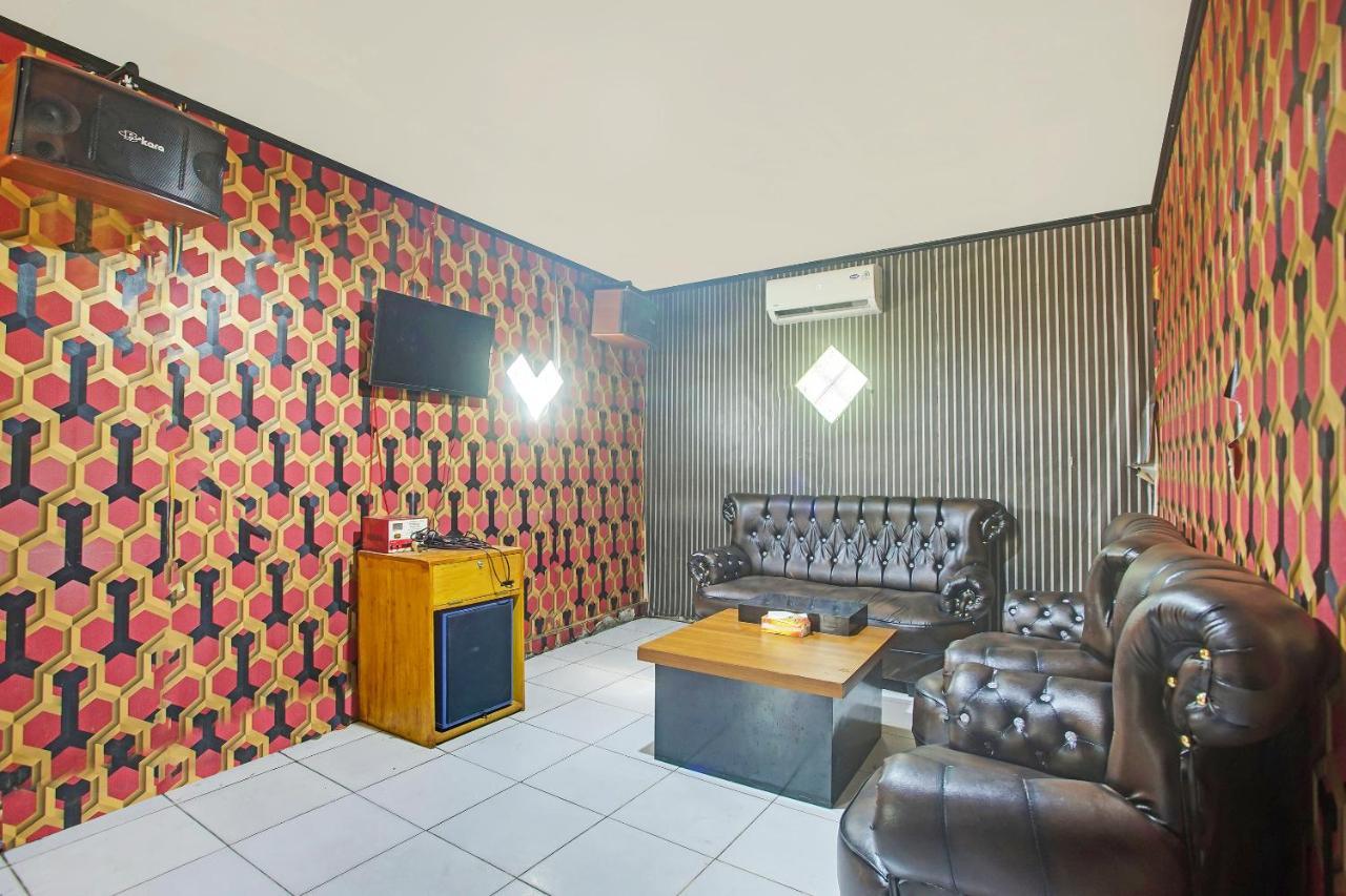 Oyo 2246 Anjung Bang Oking Hotel & Resort Pasarpulaupisang Eksteriør billede